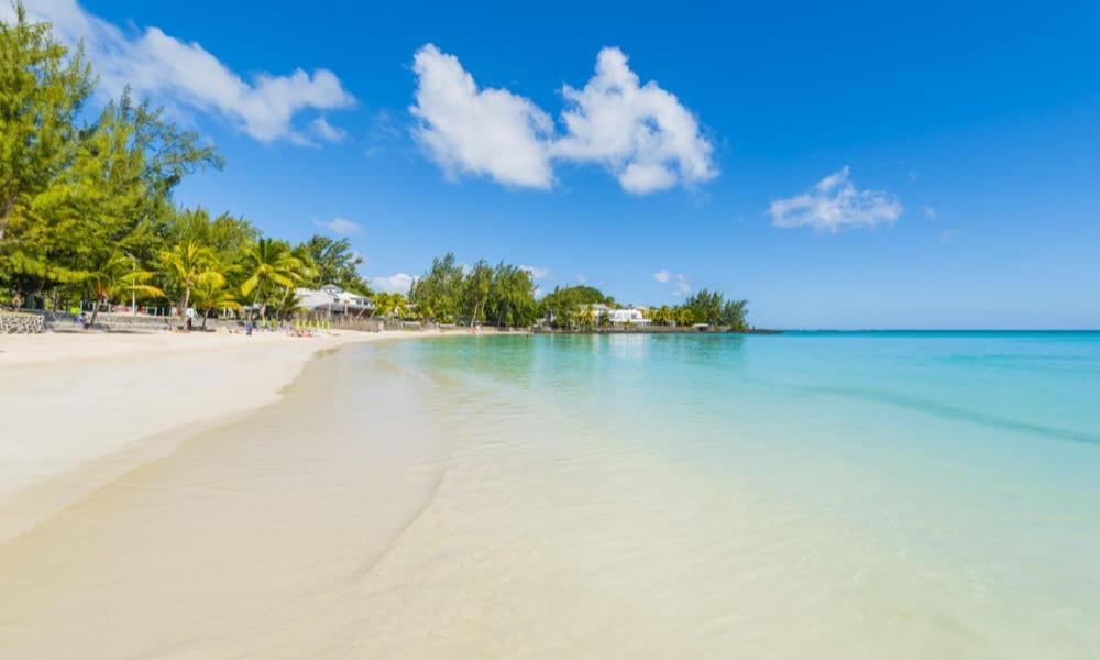 Number 7, 2Nd Floor, Pebble Bay Apartments With Garden View Grand Baie Exterior photo